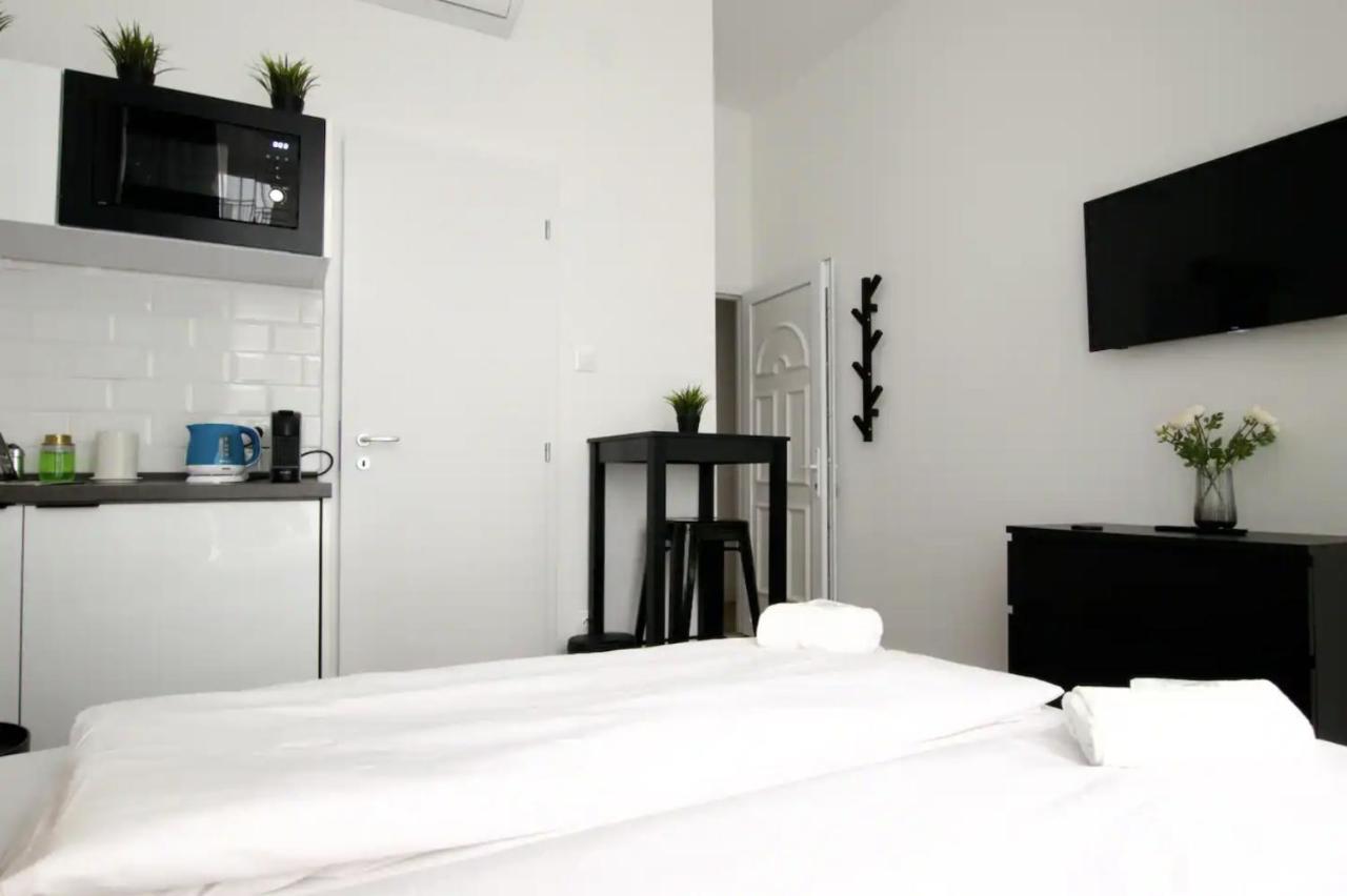 Studio Apartments By Hi5- Apartment In Downtown Budapest Luaran gambar
